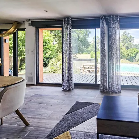 Charmante Maison Avec Piscine * Cierzac